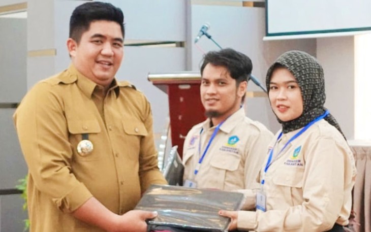 Bupati Bintan Roby Kurniawan seusai membuka kegiatan, Selasa (28/11) di Ballroom Hotel Bhadra.