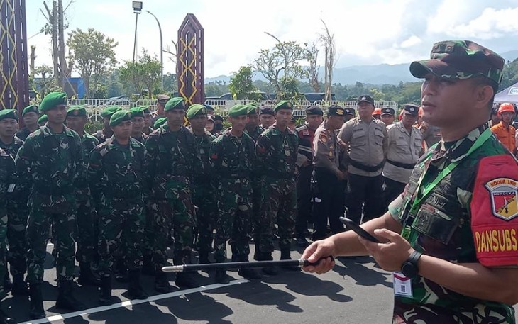 Dandim 1310/Bitung saat menggelar apel gelar pasukan