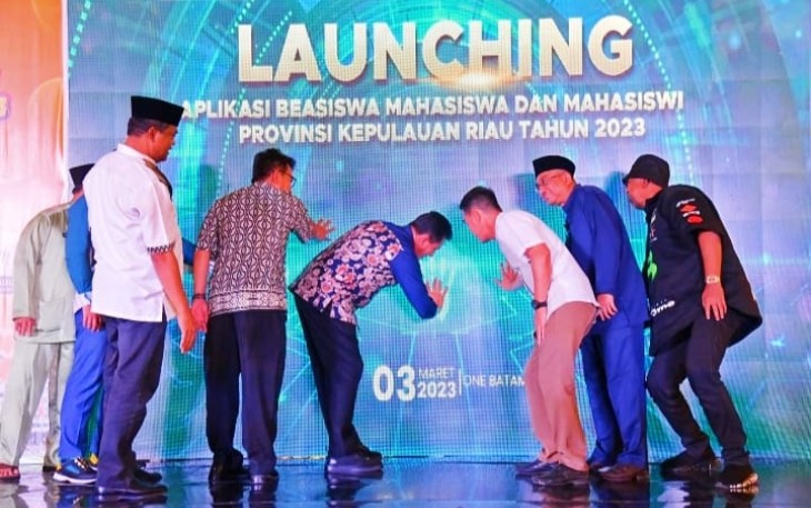 Gubernur Ansar saat Buka Kampus Expo 2023 