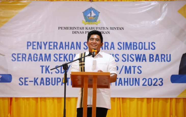 Bupati Bintan Roby Kurniawan