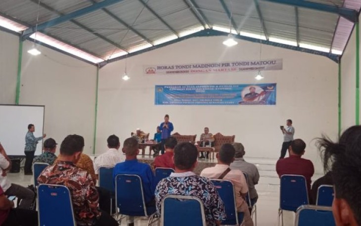 Bhabinkamtibmas Polsek Sipirok, Aiptu Thomas M Harahap, mengingatkan masyarakat agar tak konsumsi dan terkontaminasi dengan obat-obatan terlarang, Kamis (19/10/2023)