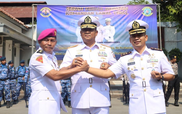 Danlantamal V Pimpin Sertijab Danlanal Tegal