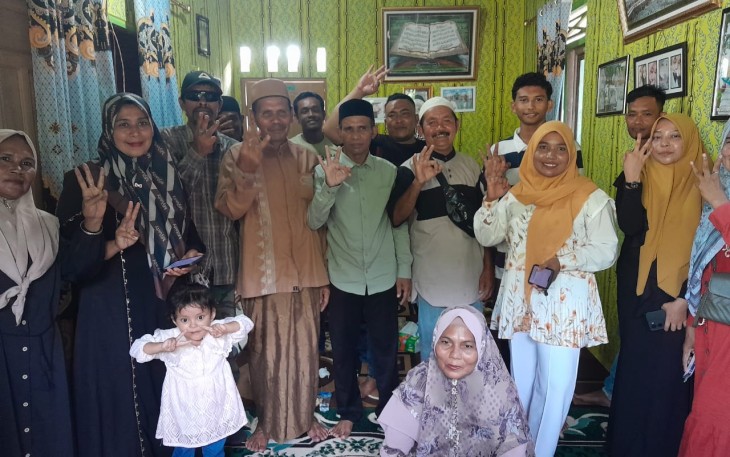 M Yahya YS Silaturahmi dengan Masyarakat Peudawa