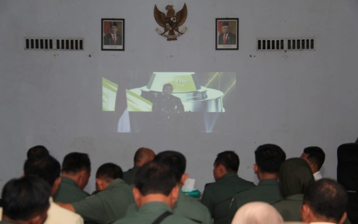 Kodim 0806/Trenggalek Gelar Nobar Kegiatan Pemberian Penghargaan KASAD untuk Kampung Pancasila 2023