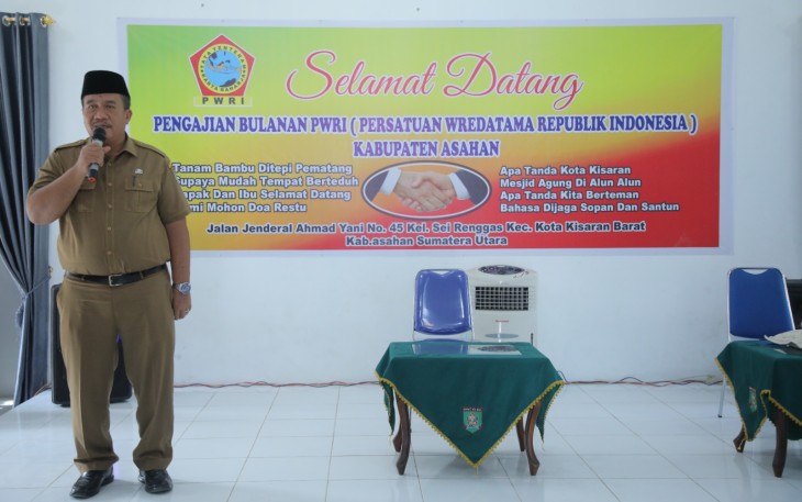 Wakil Bupati Ikuti Pengajian Bulanan PWRI Kabupaten Asahan 