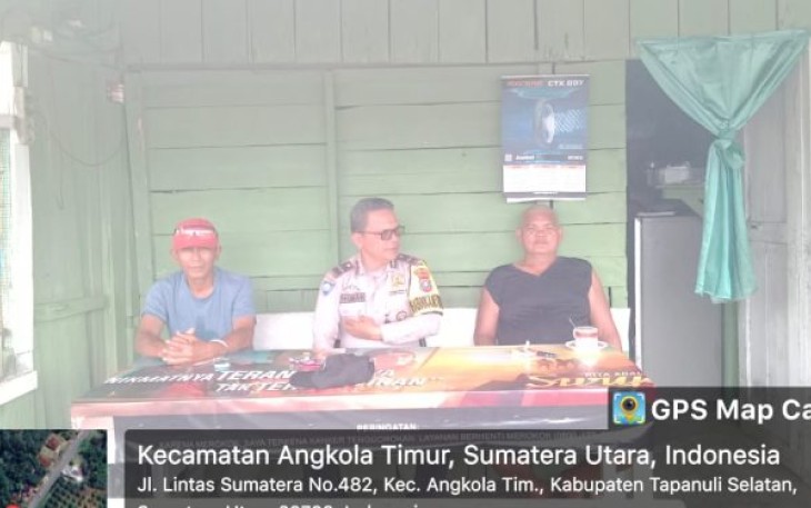 Mengingat cuaca akhir-akhir ini yang cenderung sedang tak “bersahabat”, Bhabinkamtibmas Polsek Sipirok, Aipda Thomas M Harahap, mengajak segenap warga untuk lebih waspada.
