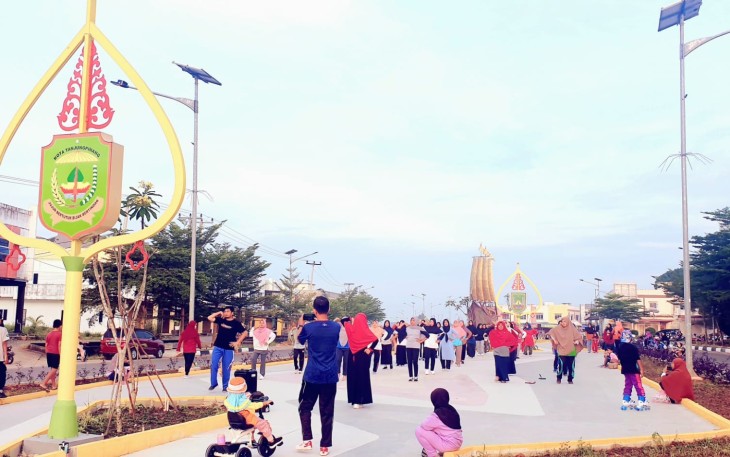Pedestrian Jalan Bandara RHF Jadi Destinasi Wisata Baru