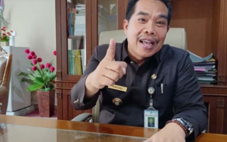 Sekretaris Daerah (Sekda) Kabupaten Kepahiang Dr. Hartono, M.Pd saat ditemuai di ruang kerjanya, Senin (3/4/2023).