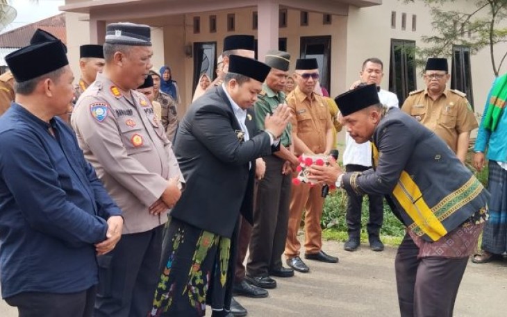 Kasat Binmas, AKP Daulat MZ Harahap, SH, hadiri Tabgligh Akbar dan Syukuran peringati Hari Santri Nasional, Selasa (24/10/2023).