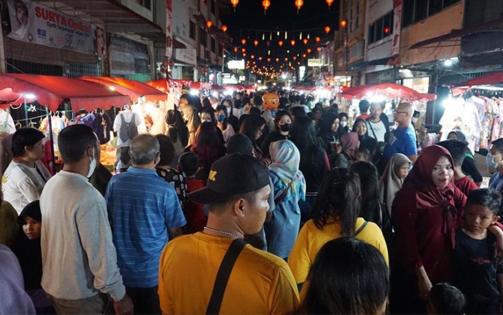 Bazar Imlek Kota Lama Tanjungpinang Jadi Pilihan Masyarakat Mengisi Liburan Akhir Pekan
