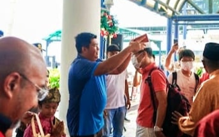 Roby Sambut Turis Perdana 2023