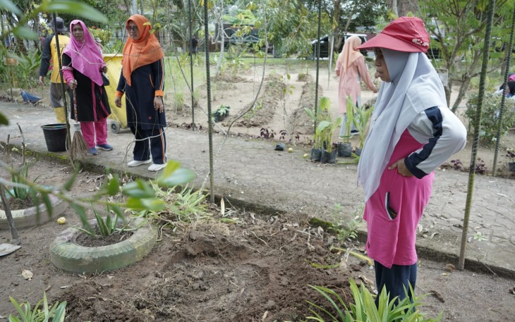 TP PKK Kabupaten Asahan Revitalisasi Taman Toga Rambate Rata Raya