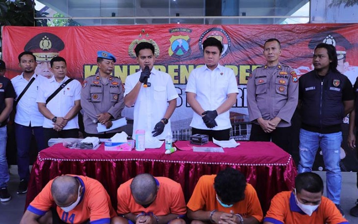 Polres Kediri saat Konferensi Pers Pengungkapan 6 Pelaku Curanmor, Selasa (21/2/2023).