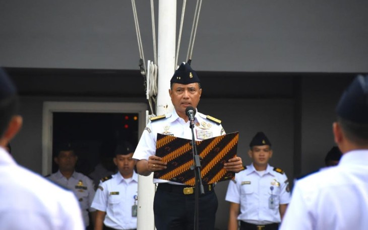 Bakamla RI melaksanakan Upacara Bendera di lapangan Mabes Bakamla RI, Jakarta Pusat, Kamis (17/8/2023).