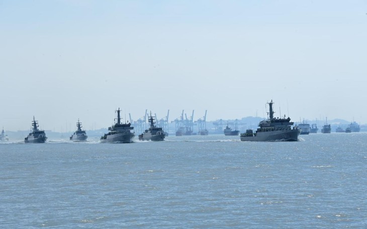 Delivery Ceremony dua KRI terbaru TNI AL yaitu KRI Pulau Fani-731 dan KRI Pulau Fanildo-732, di Koarmada II, Surabaya, Senin (14/08). 
