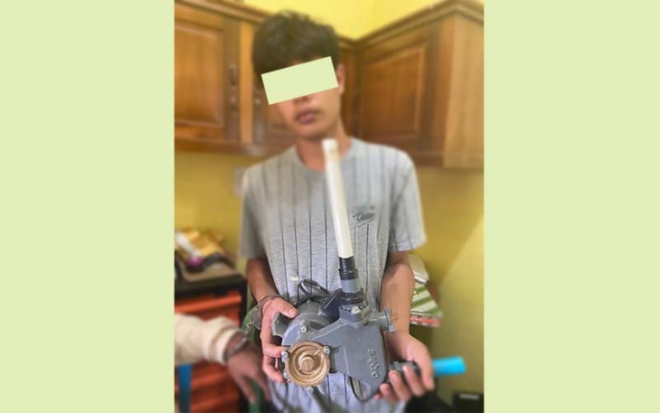 Tersangka dan barang bukti saat diamankan