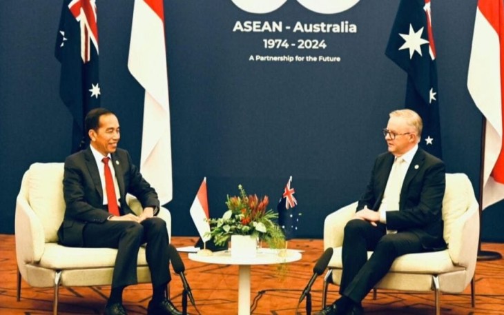 Presiden Joko Widodo saat bertemu dengan Perdana Menteri Australia, Anthony Albanese, di Melbourne Convention and Exhibition Centre (MCEC), Melbourne, Australia, pada Selasa, 5 Maret 2024. 