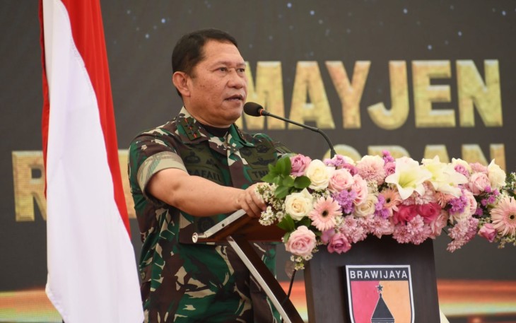 Pangdam V/Brawijaya, Mayjen TNI Rafael Granada Baay 