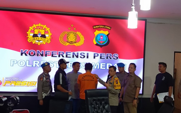 Kapolrestabes Medan, Kombes Pol Teddy JS Marbun didampingi, Kasat Reskrim, Kompol Jamakita Purba dalam keterangan persnya, Selasa (30/1).