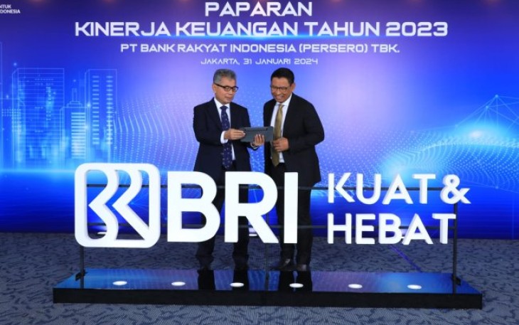 Direktur Utama BRI Sunarso pada acara pemaparan kinerja keuangan tahun 2023 di Jakarta (31/1)