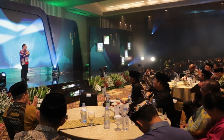 Launching program wakaf uang