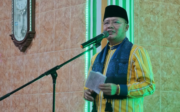 Gubernur Bengkulu Rohidin Mersyah menggelar Safari Ramadhan 1445 ke Masjid Al-Falah Desa Lokasari Kecamatan Lebong Utara Kabupaten Lebong 