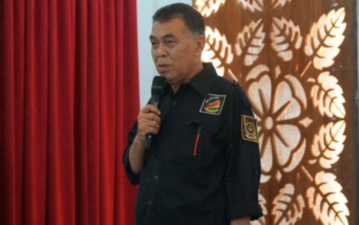 Bupati Natuna  Wan Siswandi 