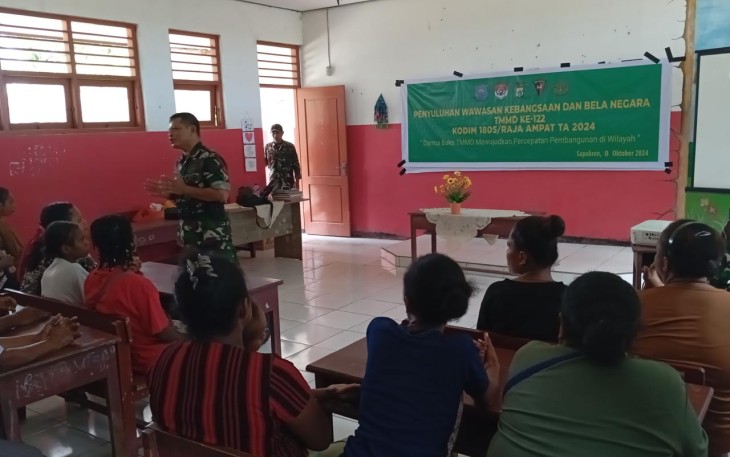 Penguatan Wawasan Kebangsaan oleh Satgas TMMD Ke-122 Kodim 1805/Raja Ampat untuk Warga