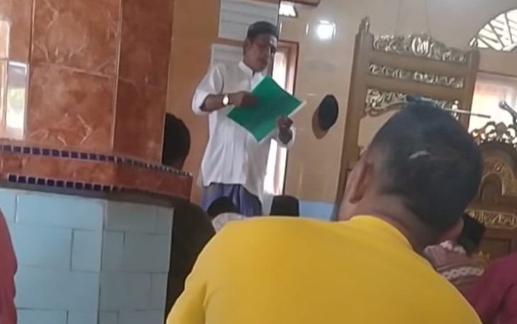 Pengurus Kampung Keluarkan Warganya dari Adat Gara-Gara Turut campur Masalah Pendidikan Anak