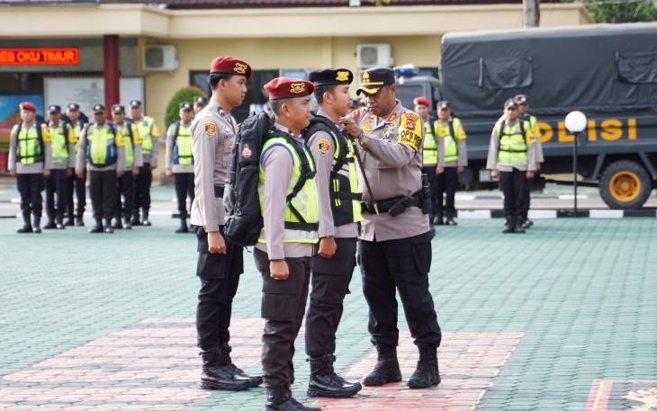 Apel Konsolidasi Personel PAM TPS Pengamanan Pilkada Serentak Tahun 2024 Polres Oku Timur