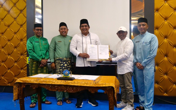 Bupati Bintan Terima Penyerahan PSU 6 Perumahan