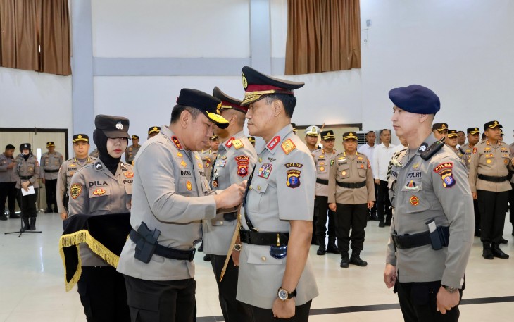 Kapolda Kalteng Pimpin Sertijab Wakapolda dan Karo SDM