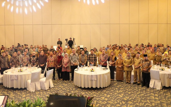 Rapat penyerahan hasil kegiatan Bantuan Teknis Rencana Detail Tata Ruang (Bantek RDTR) melalui Anggaran Belanja Tambahan Bagian Anggaran Bendahara Umum Negara (ABT BA BUN) tahun 2023 telah dilaksanakan pada Rabu, (10/1/2024) di Sheraton Grand Jakarta