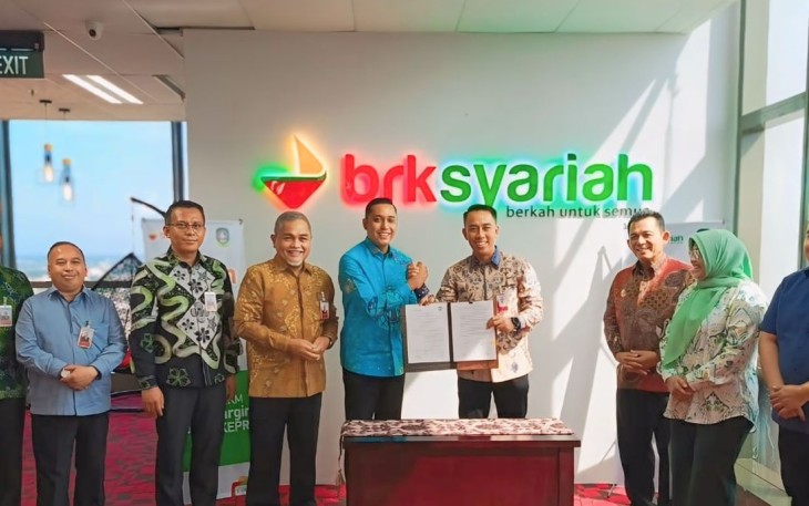 Gubernur Ansar saat Tandatangani PKS dengan BRKS