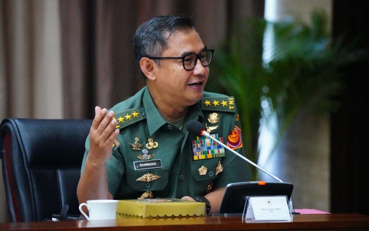  Kepala Staf Umum (Kasum) TNI Letjen TNI Bambang Ismawan, menghadiri rapat koordinasi persiapan memperingati Hari Ulang Tahun Republik Indonesia ke-79, betempat di Kementrian Sekretariat Negara, Jakarta, Selasa (09/01/2024)