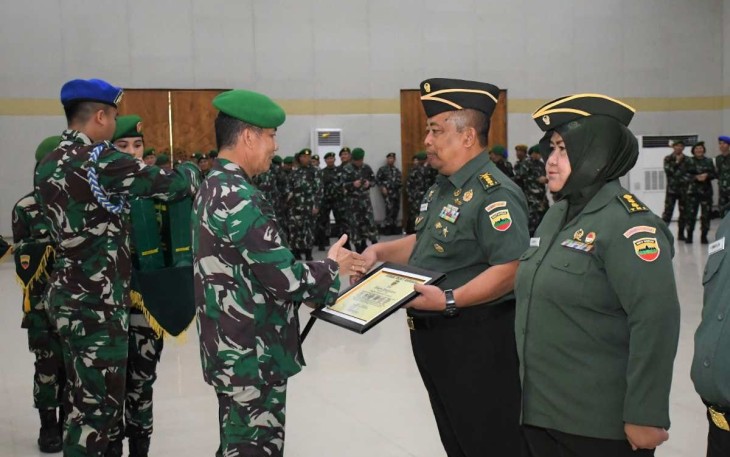 Pangdam I/BB saat Pimpin Wisuda Purna Bakti 5 Pamen di lingkungan Makodam Bukit Barisan, Senin (19/2/2024).