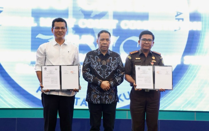 Kejari Medan saat Teken MoA dengan UMSU