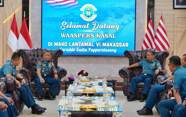Danlantamal VI Makassar Terima Courtesy Call Waaspers Kasal