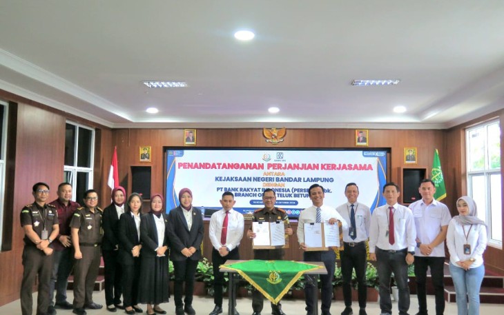 Kajari Bandar Lampung Tandatangani Kerjasama Bidang Datun dengan PT BRI Tbk Branch Office Teluk Betung