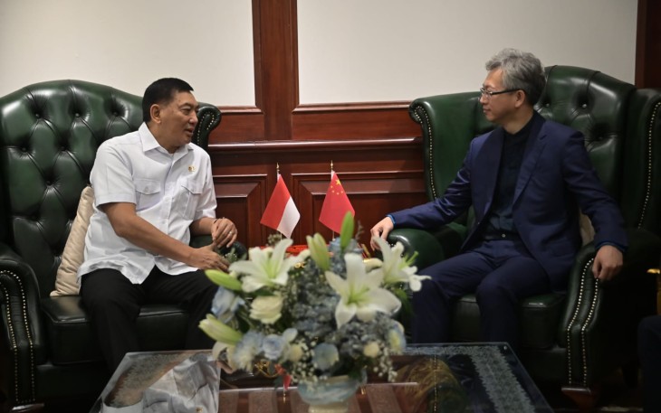 Menhan Sjafrie Menerima Dubes China Wang