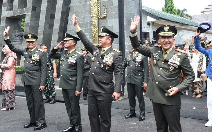 Kasad Pimpin Wisuda Purnawira 160 Pati TNI AD