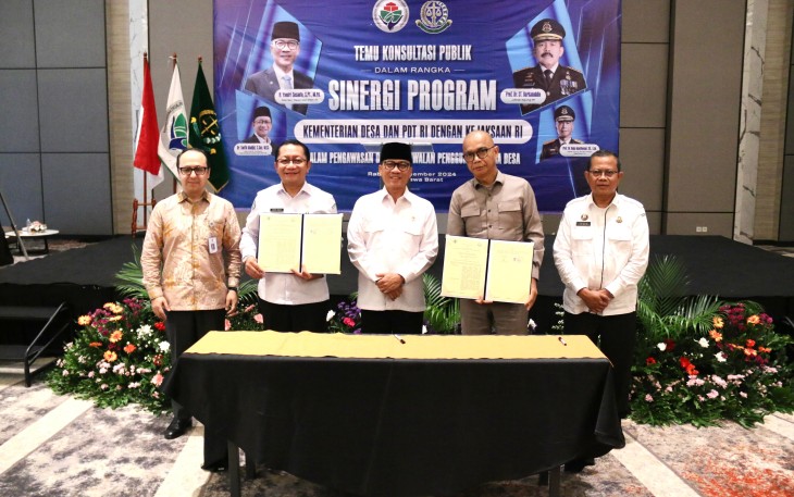 Penandatanganan Kerja Sama Jam Intelijen dan Sekjen Kementerian Desa dan PDT  Perihal Pengawalan Dana Desa