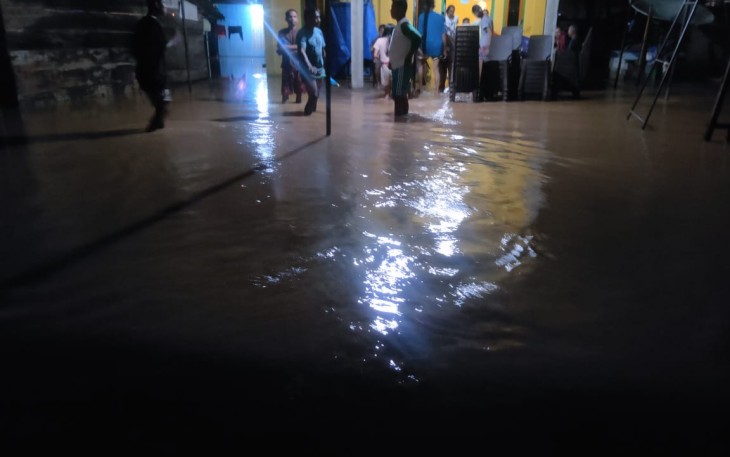 Kondisi rumah warga yang terdampak  banjir di Kabupaten Pohuwato, Provinsi Gorontalo pada Sabtu (15/6). Sumber Foto : BPBD Kabupaten Pohuwato.