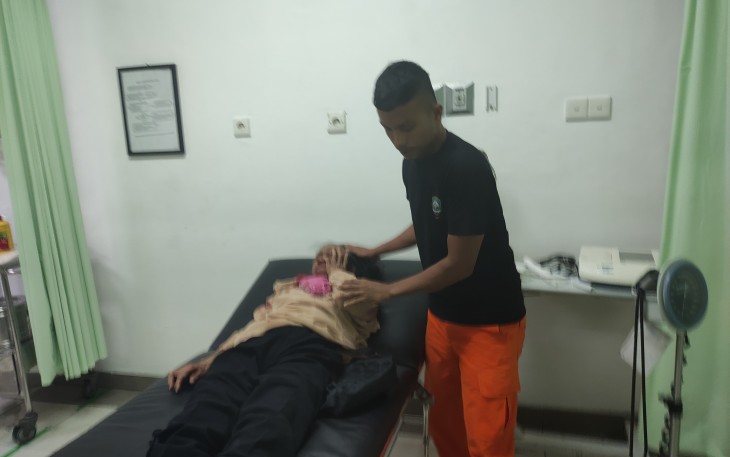 Tim Basarnas Natuna Gerak Cepat Evakuasi Korban Kecelakaan Tunggal