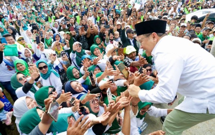 Cawapres nomor urut 1 Abdul Muhaimin Iskandar saat melakukan kampanye akbar di Lapangan Pajajaran, Sukabumi, Jawa Barat, Senin (22/1/2024) kemarin.