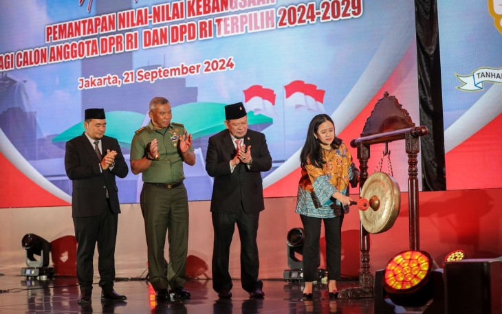 Pembukaan Pemantapan Nilai-Nilai Kebangsaan Bagi Anggota Terpilih DPD RI dan DPR RI Periode 2024-2029 yang diselenggarakan oleh Lembaga Ketahanan Nasional Republik Indonesia (Lemhanas RI) di Hotel Shangri-La, Jakarta, Sabtu (21/9/2024).