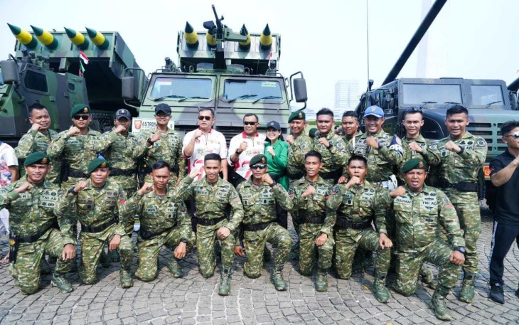Pangkostrad Dampingi Kasad Kunjungi Matra Fair 2024 di Silang Monas