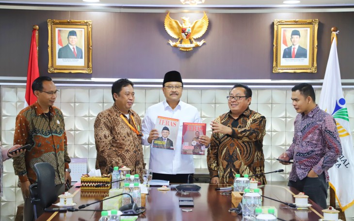 Pengurus SMSI Pusat Dipimpin Ketum Firdaus Gelar Audiensi dengan Mensos Saifullah Yusuf
