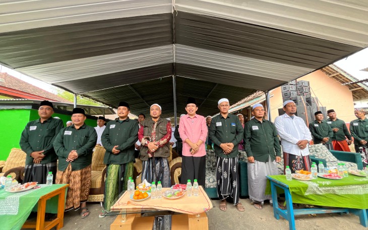 Ratusan Alumni Ponpes Bata-Bata Dukung Paslon Gus Fawait-Djoko