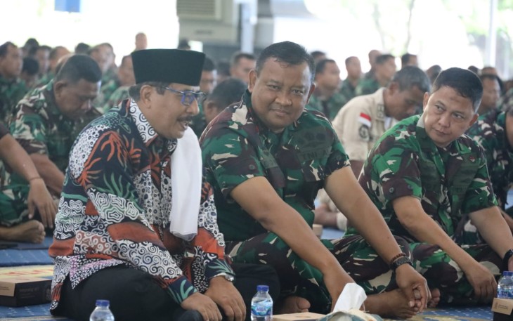 Peringatan Isra Miraj di Masjid Ibadurrahman Kodiklatal, Bumimoro Surabaya.  Rabu (07/02/2024).